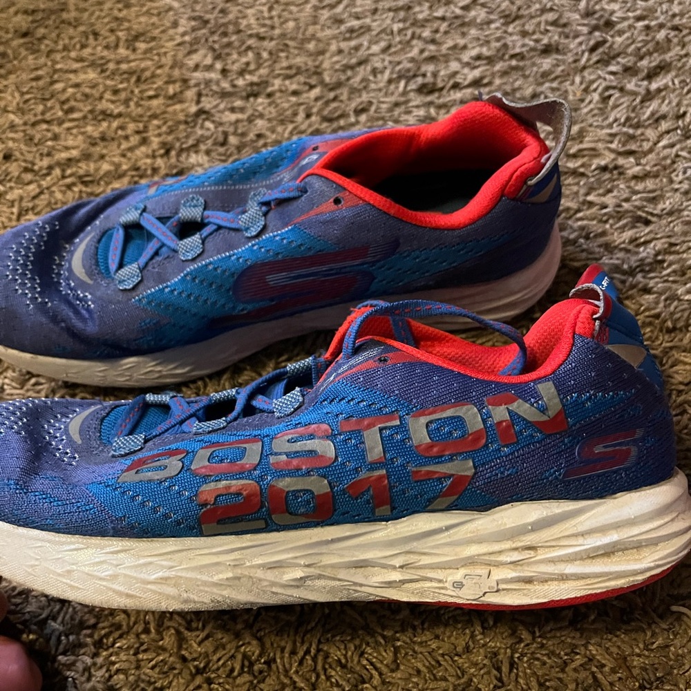 Skechers Running shoes 2017 Boston